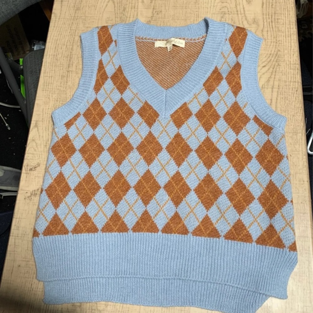 Sweater Vest